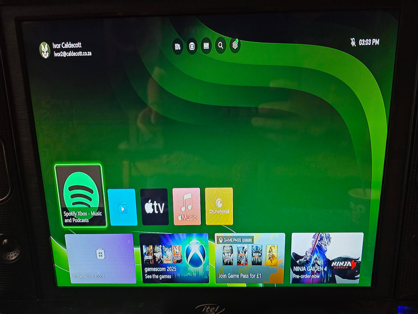 Xbox Series X - 1tb - [USED] excellent condition