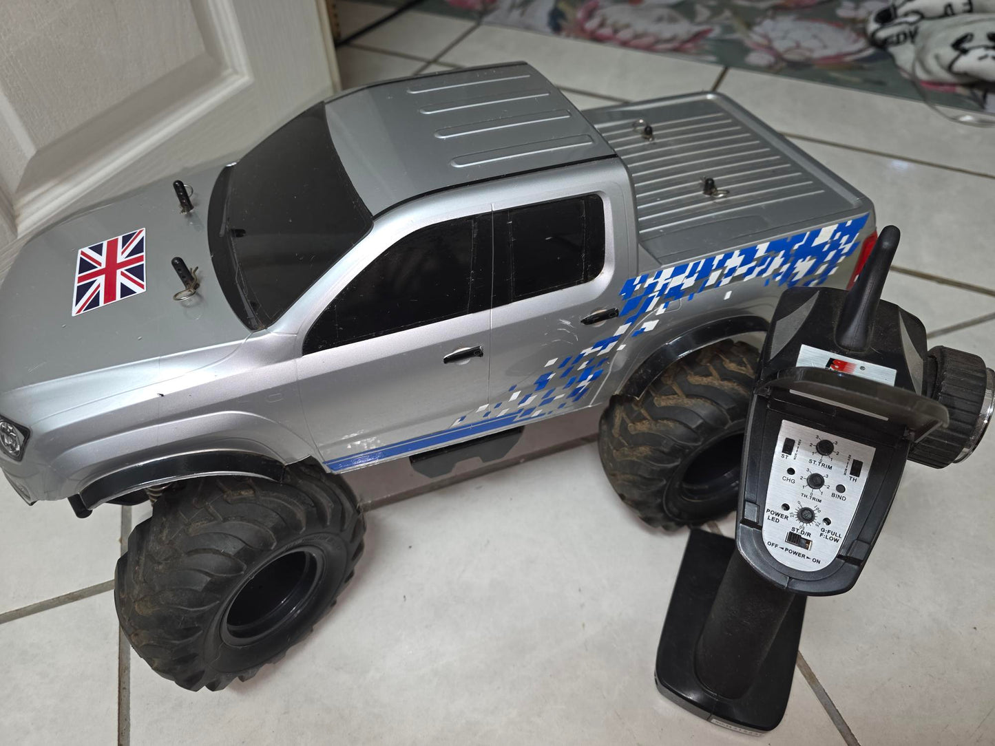 [USED] Tamiya VW Amarok Hi-Rider with Flysky Radio Control