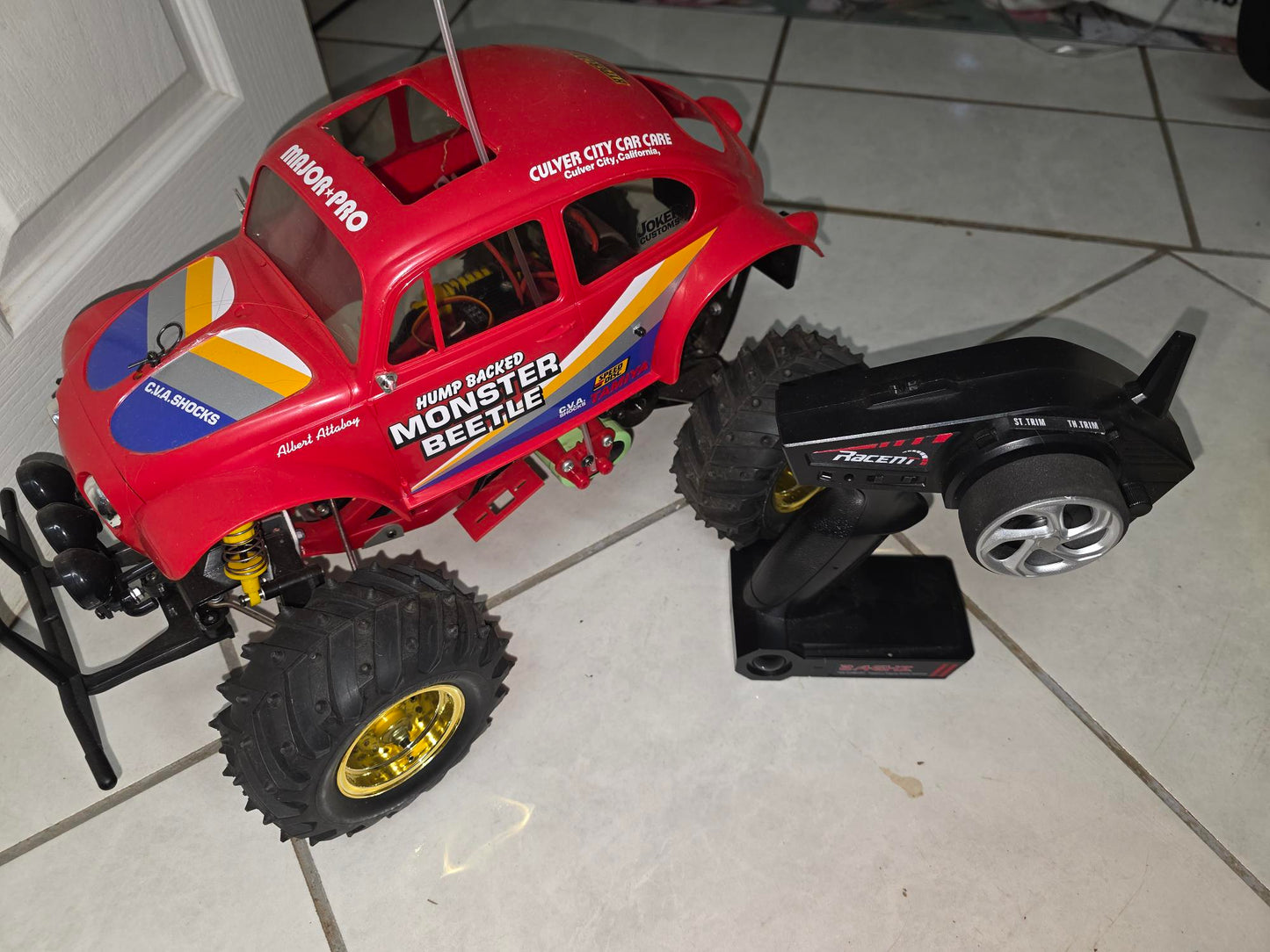 [USED] VW Beetle 4x4 Tamiya - with 2.4ghz controller