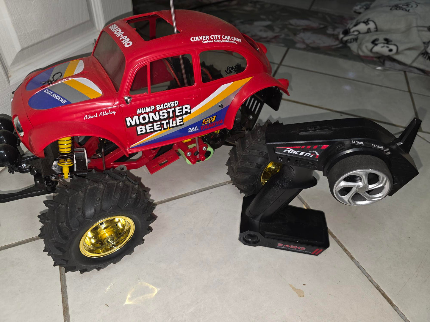 [USED] VW Beetle 4x4 Tamiya - with 2.4ghz controller